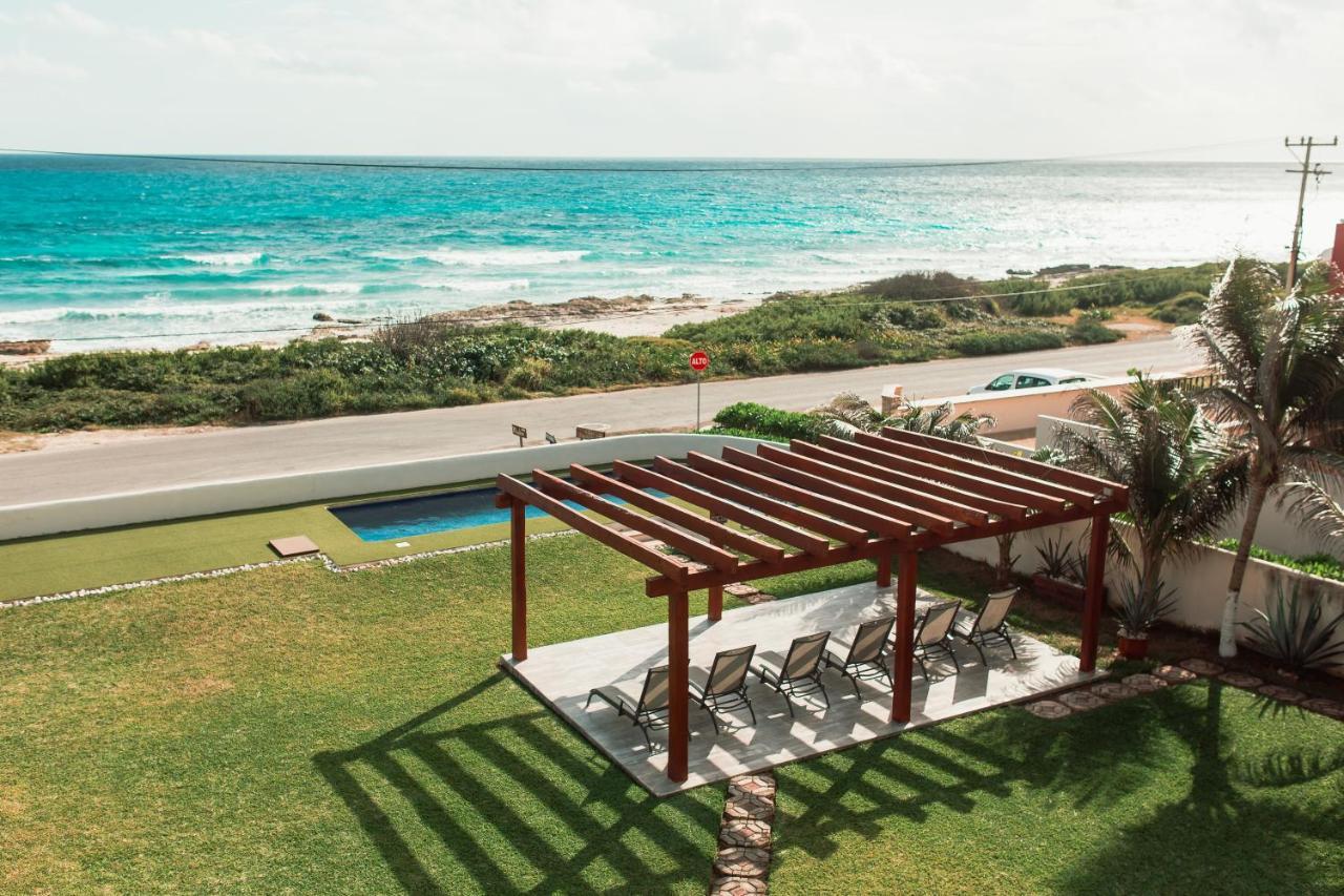 Villa With Ocean View, Pool, Restaurant And Rooftop Ісла-Мухерес Екстер'єр фото