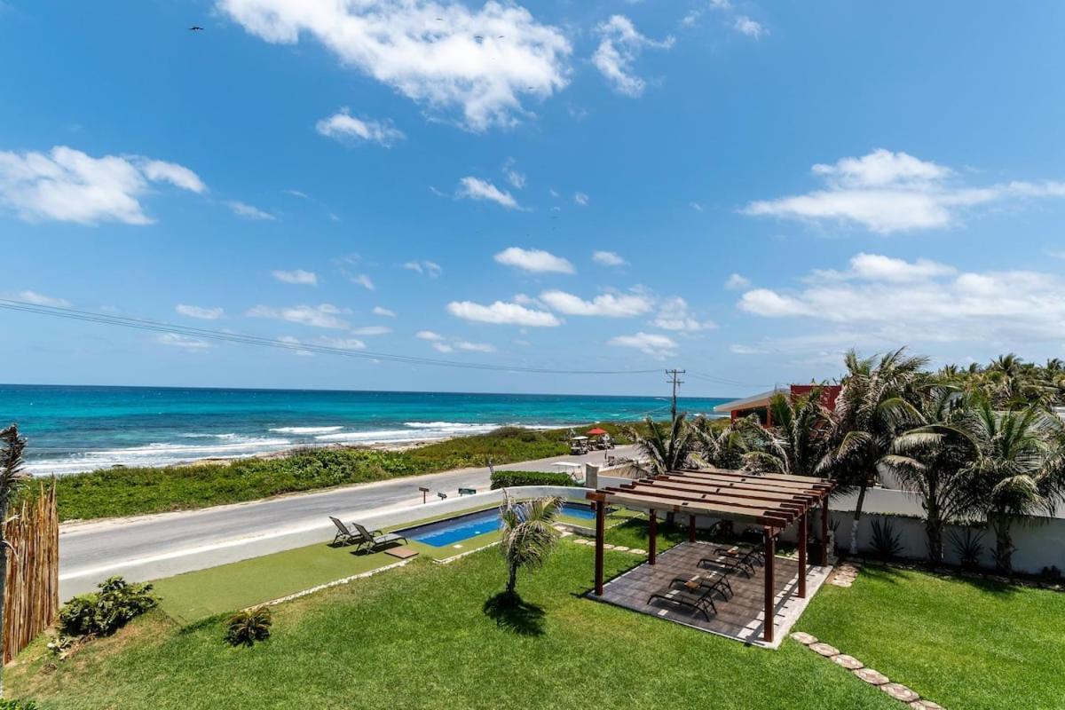 Villa With Ocean View, Pool, Restaurant And Rooftop Ісла-Мухерес Екстер'єр фото