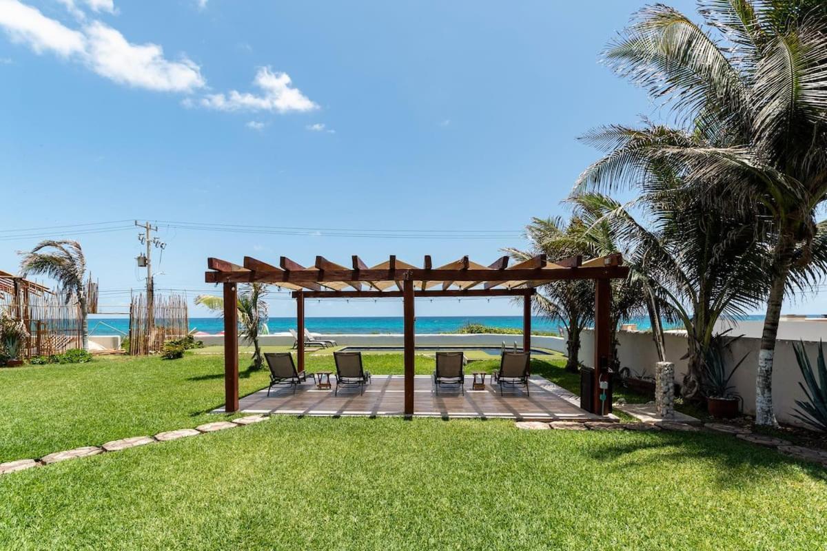 Villa With Ocean View, Pool, Restaurant And Rooftop Ісла-Мухерес Екстер'єр фото